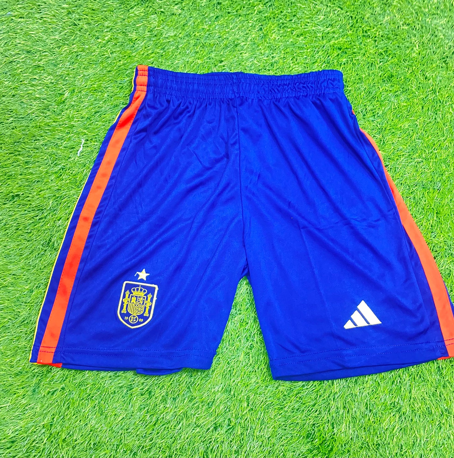 Spain Home Worldcup 2026 Player Version Logos (full sleeves)