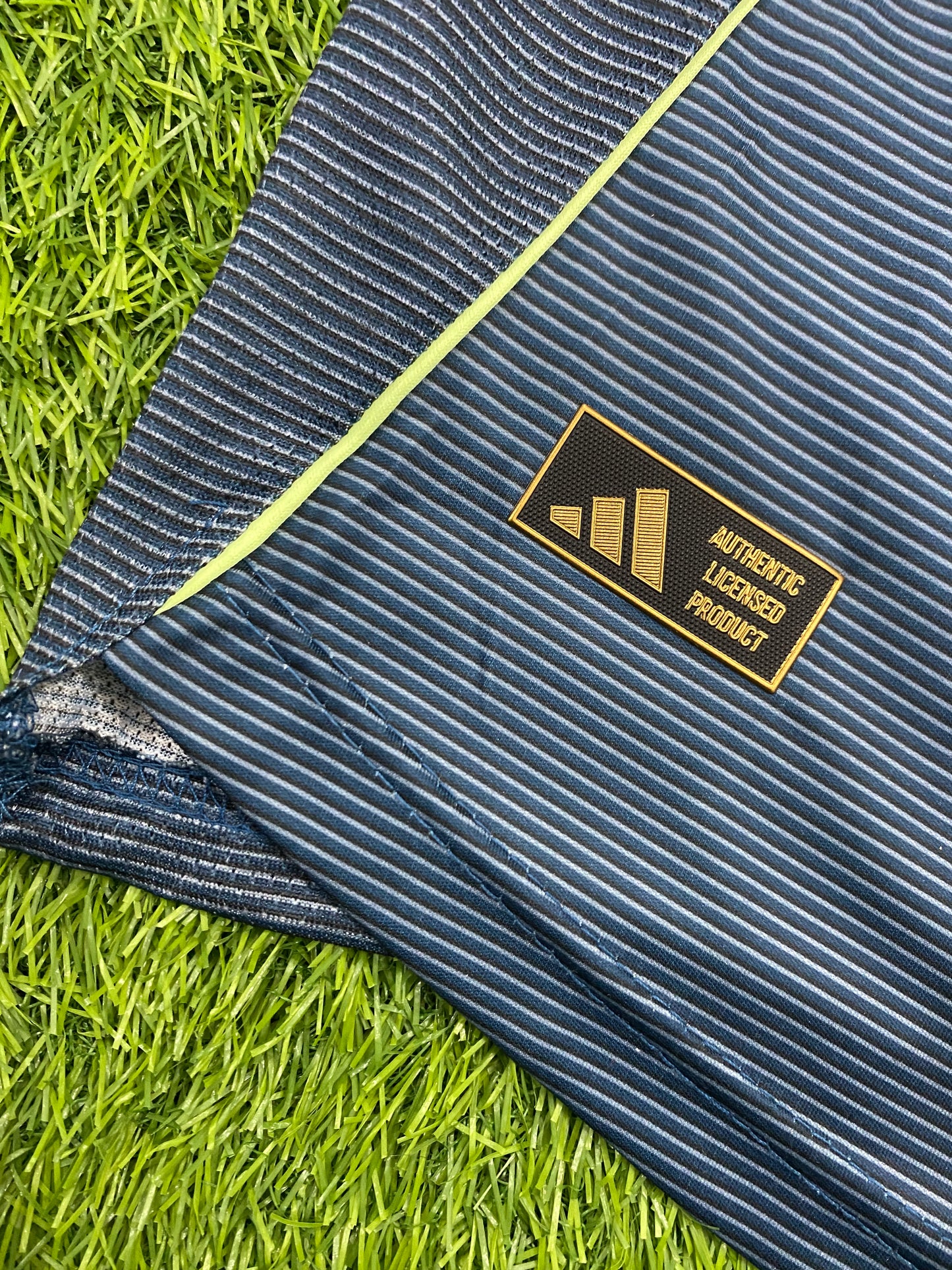 Real Madrid Away Shirt 25/26 Player version (full sleeves)