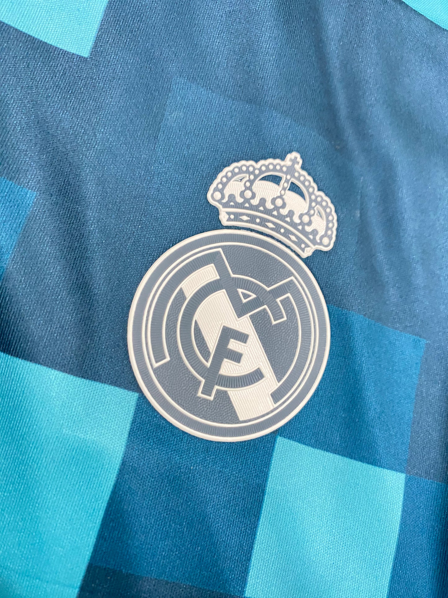 Real Madrid Ronaldo Third Shirt 17/18 Player version logos