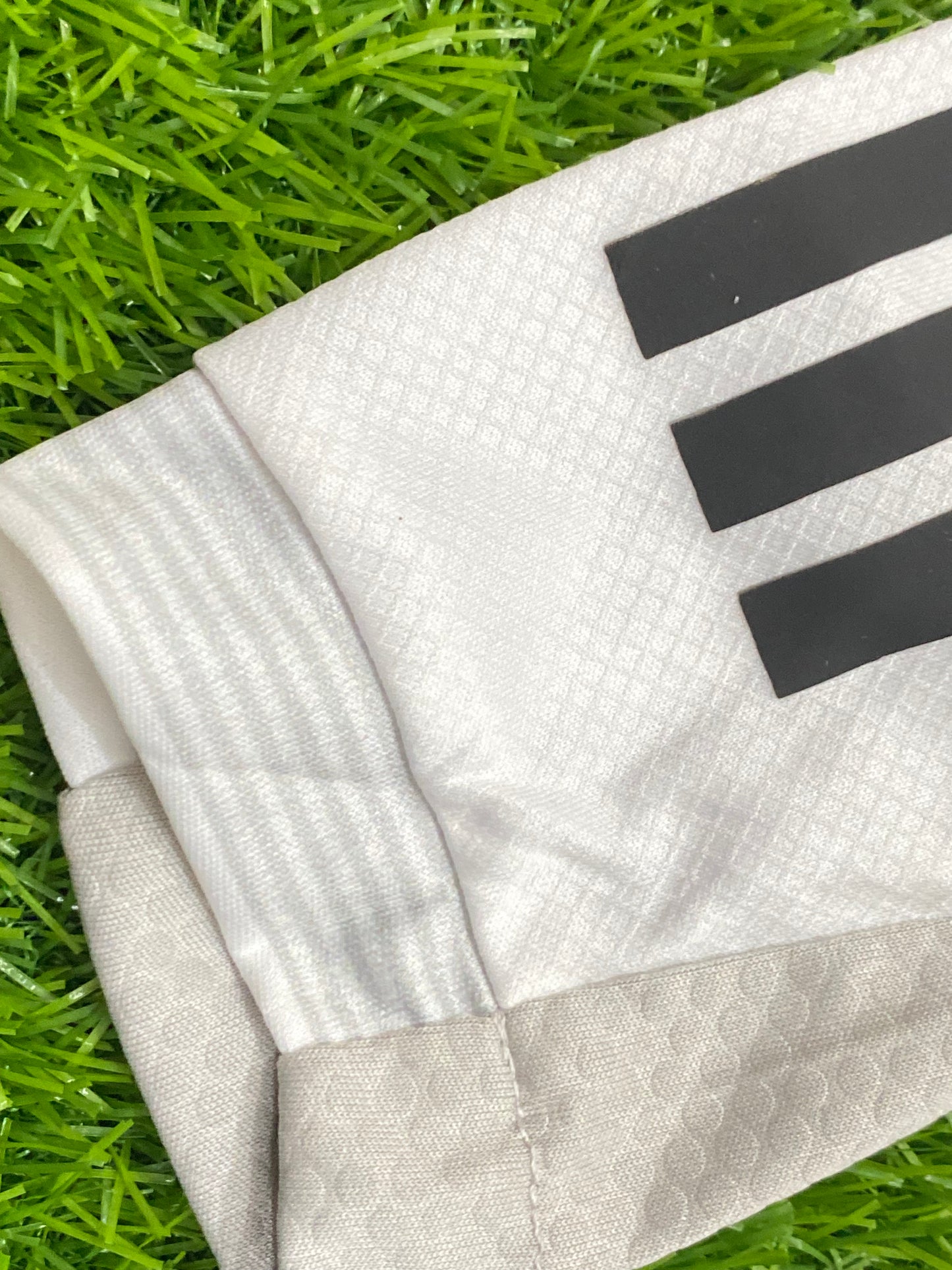 Real Madrid Home Shirt 25/26 Player version