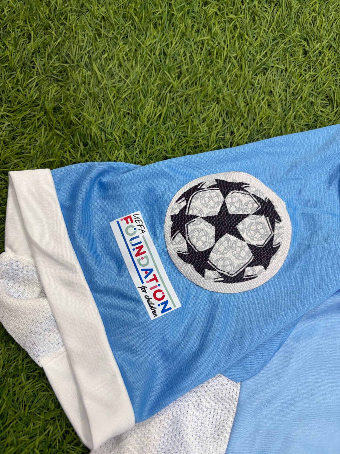 Manchester City Home 26/27 Embroidered logos (half sleeves)