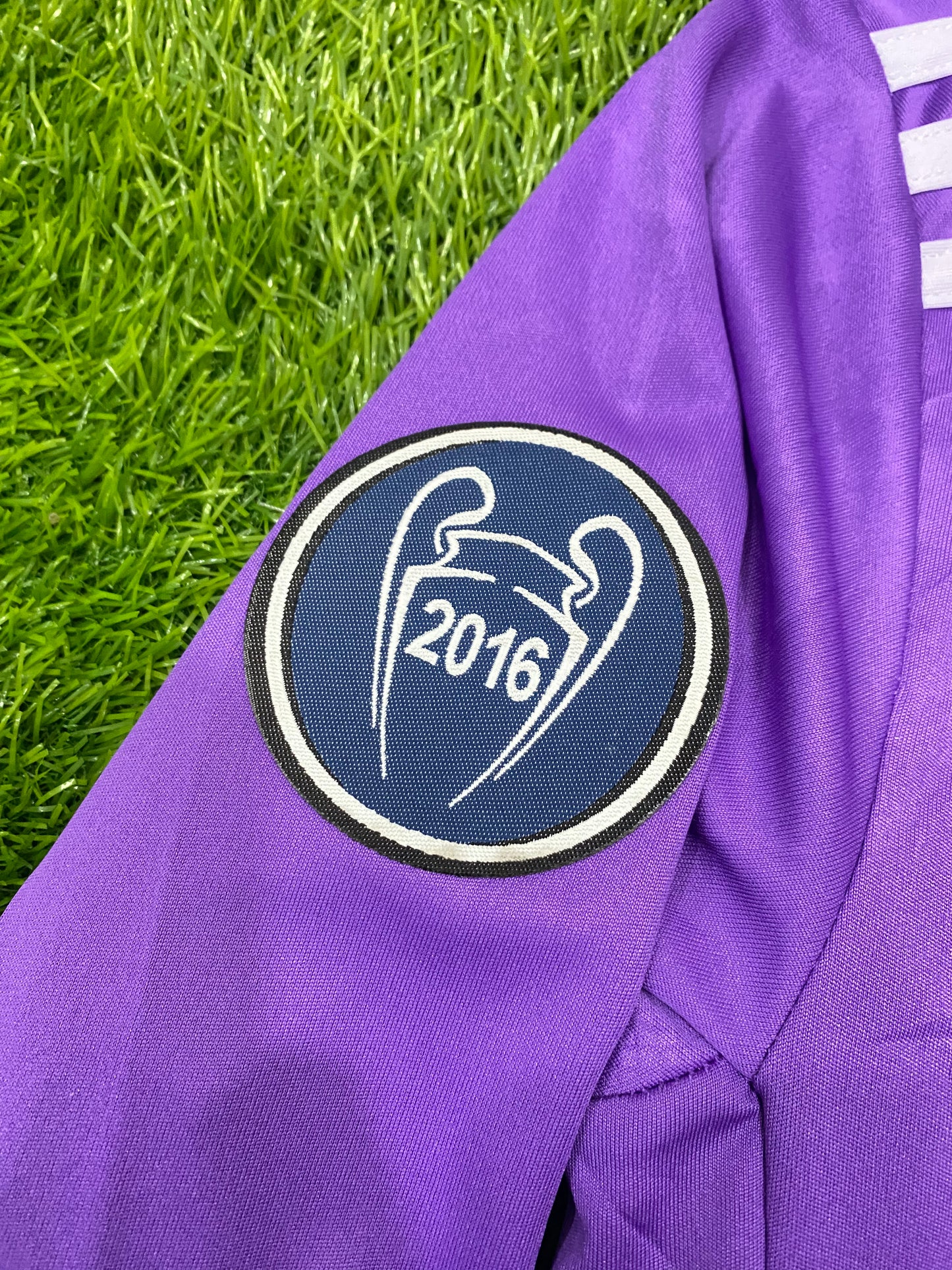 Real Madrid away Shirt 16/17
