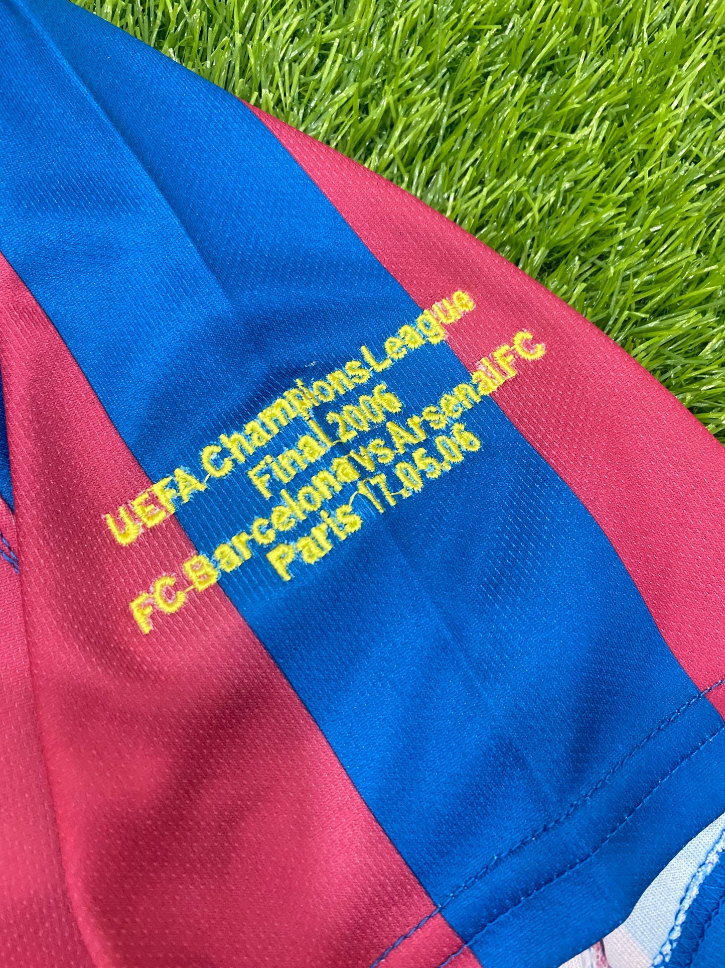 Barcelona home shirt 05/06