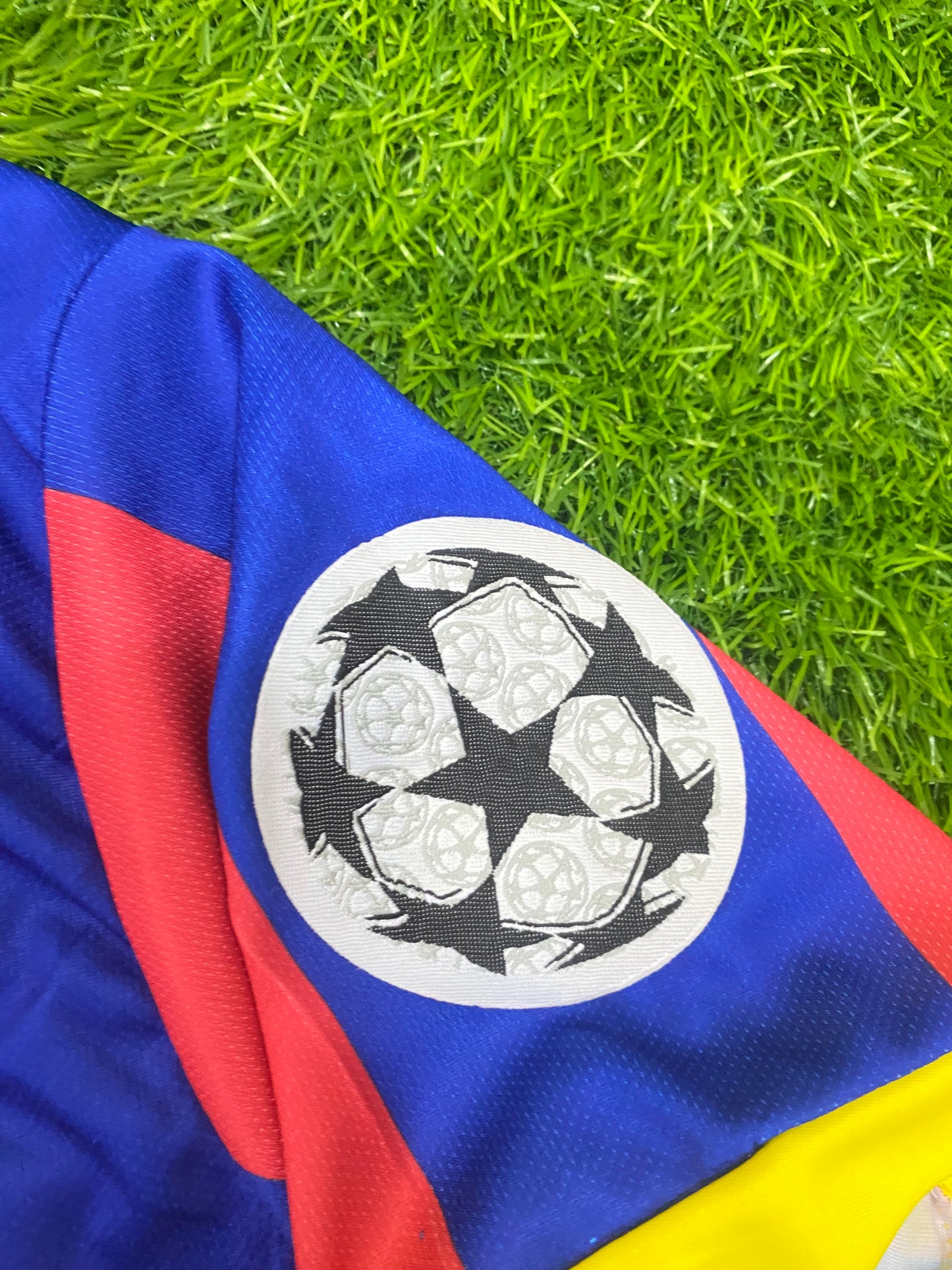 Barcelona home shirt 10/11