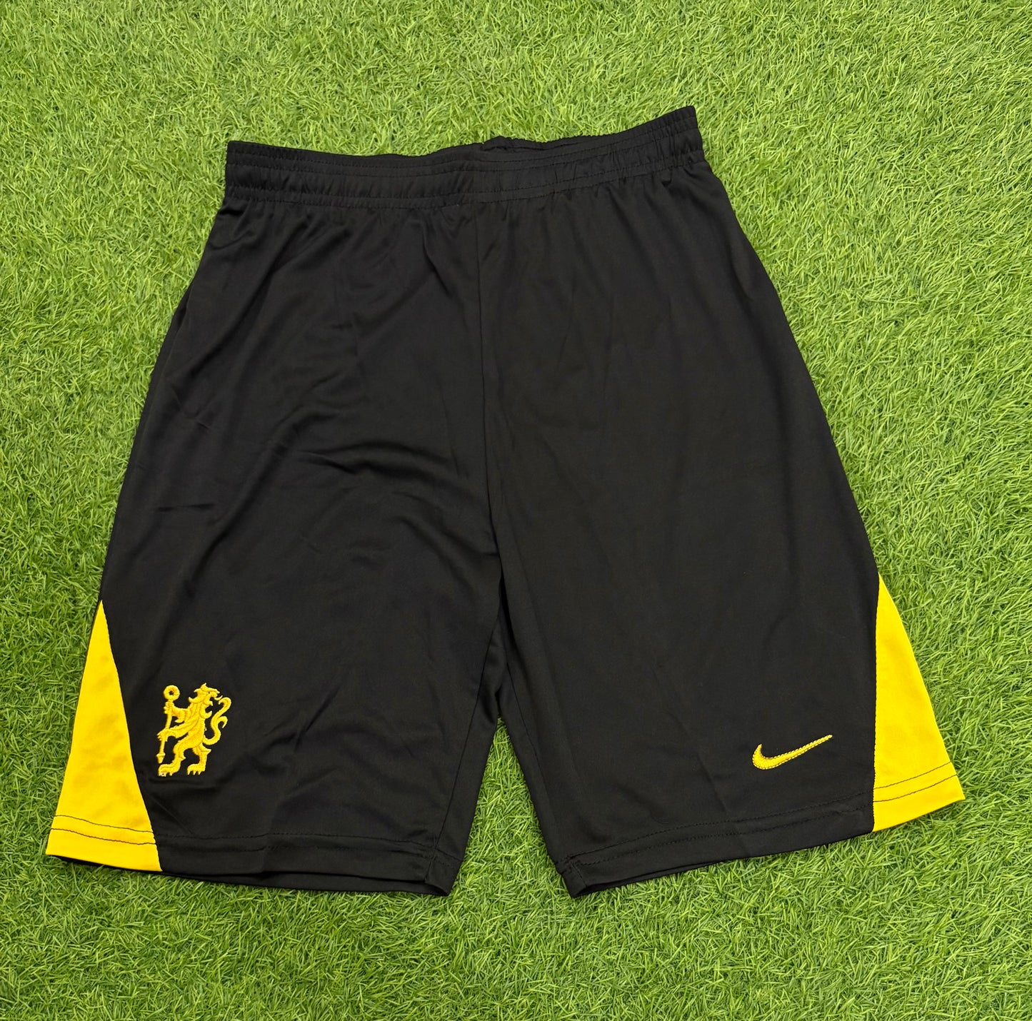 Chelsea away 26/27 Player version logos (full sleeves)