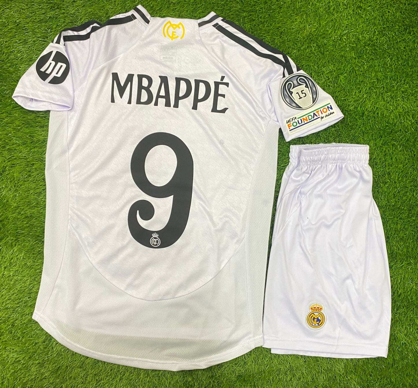 Real Madrid Home Kit 24/25 (Shirt and Shorts)
