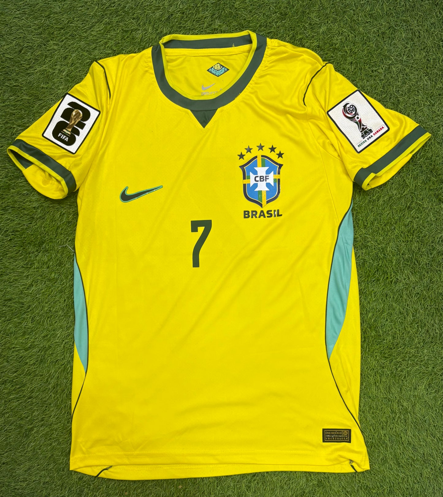 Brasil Home Worldcup 2026 Player Version Logos (half sleeves)