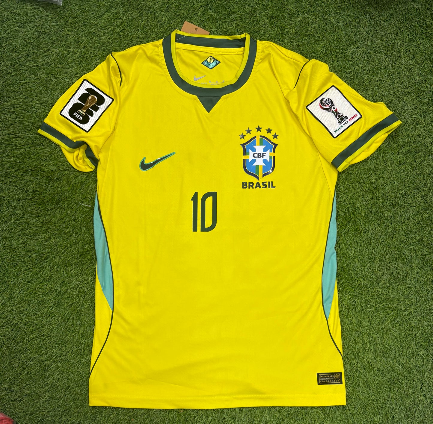 Brasil Home Worldcup 2026 Player Version Logos (half sleeves)