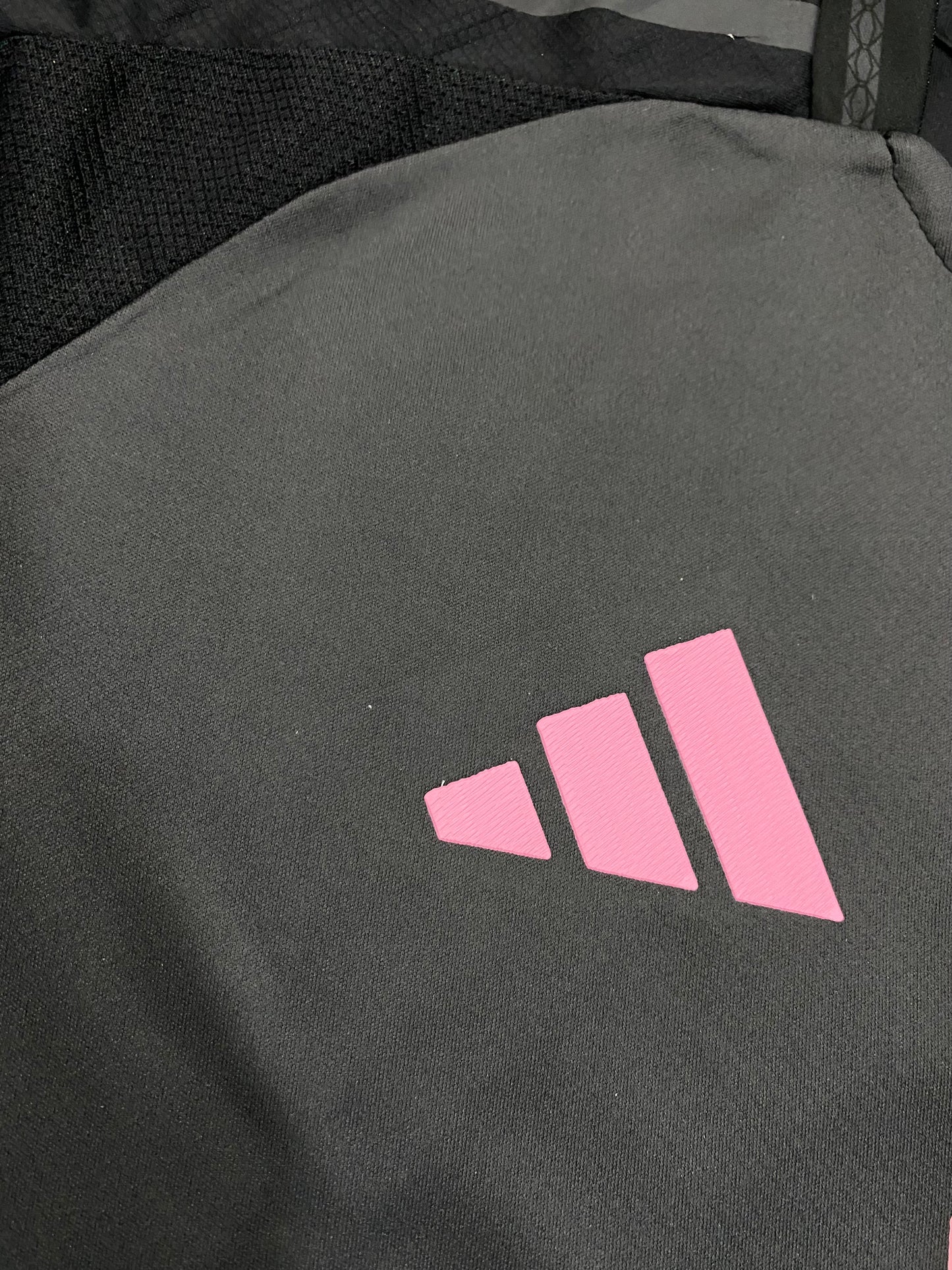 Inter Miami Messi Away 25/26 (Player version logos)