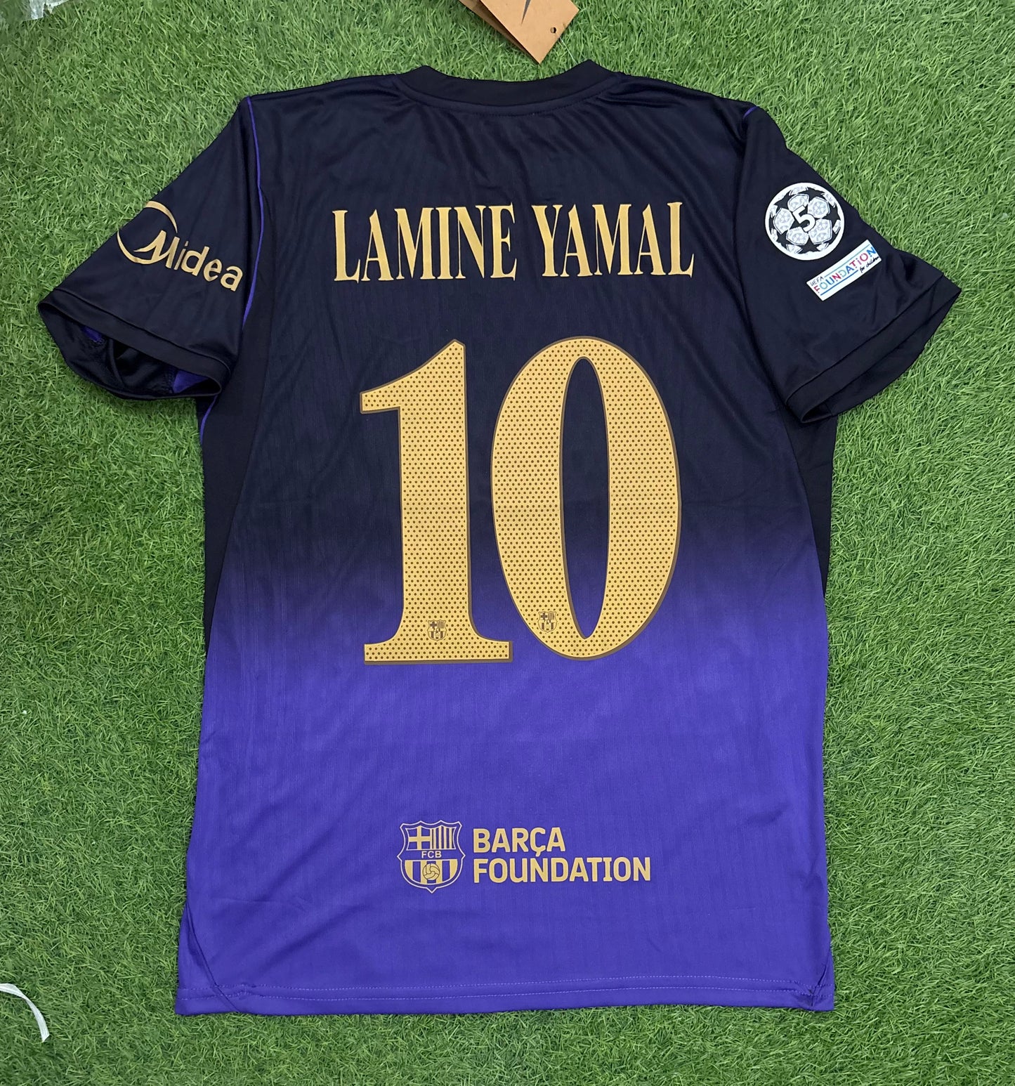 Barcelona away shirt 26/27 embroidered logos (half sleeves)