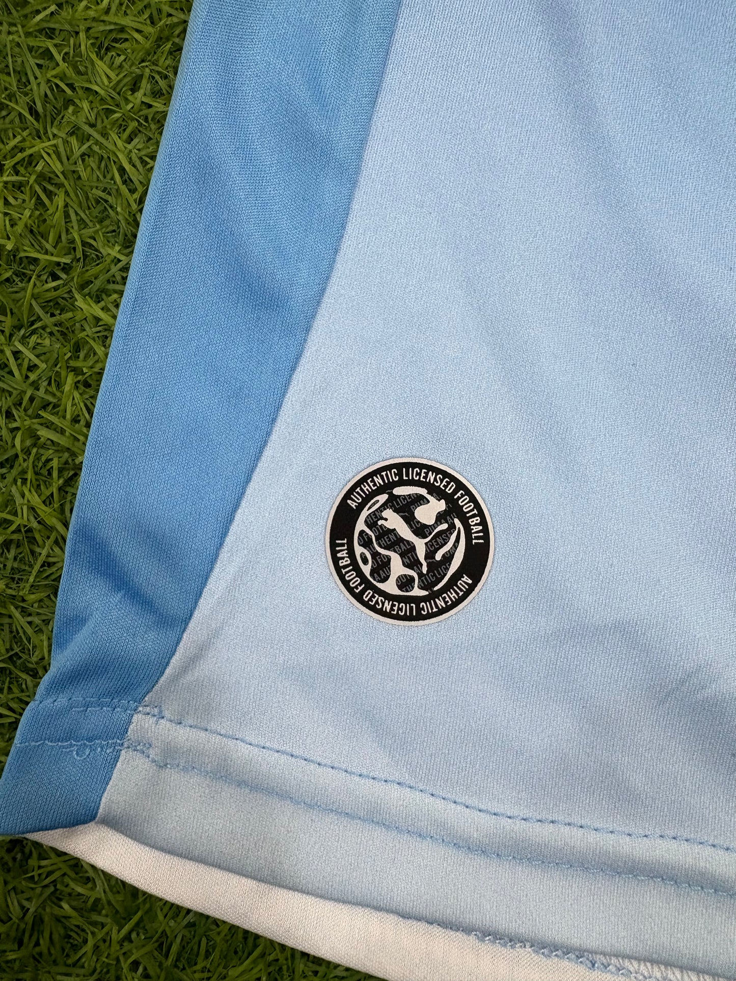 Manchester City Home 26/27 Player version logos (full sleeves)