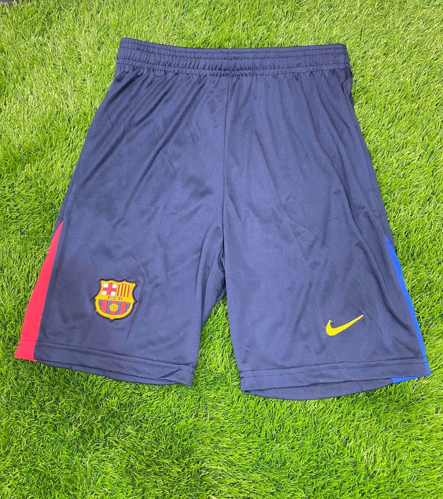 Barcelona Home kit 24/25 (shirt and shorts)