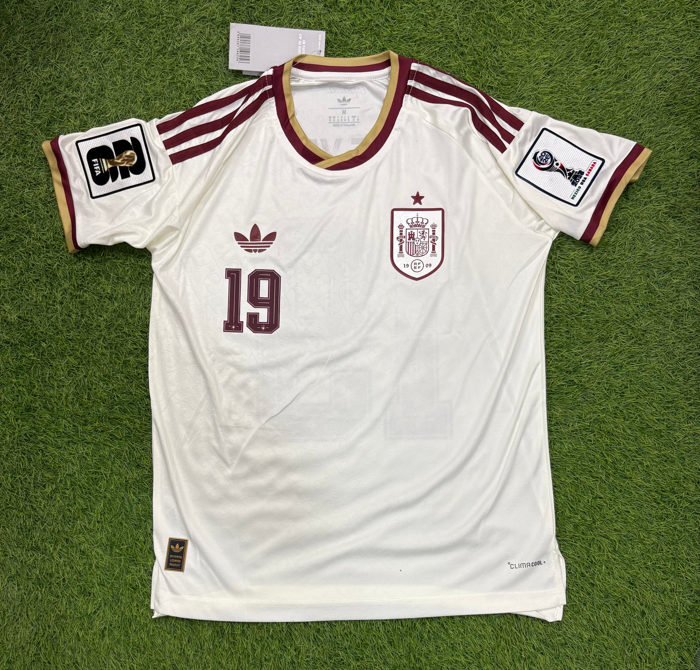 Spain Away Worldcup 2026 Player Version Logos (half sleeves)