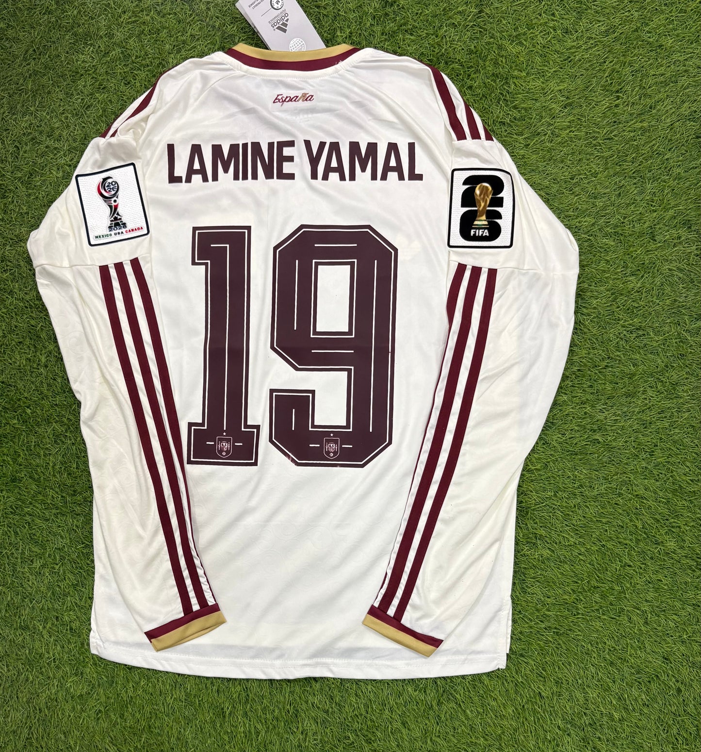 Spain Away Worldcup 2026 Player Version Logos (full sleeves)