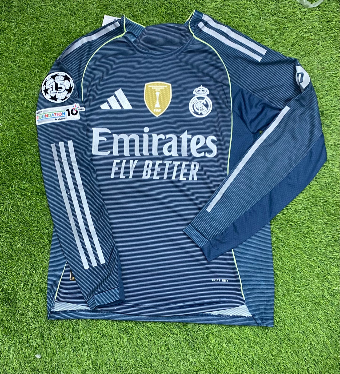 Real Madrid Away Shirt 25/26 Player version (full sleeves)