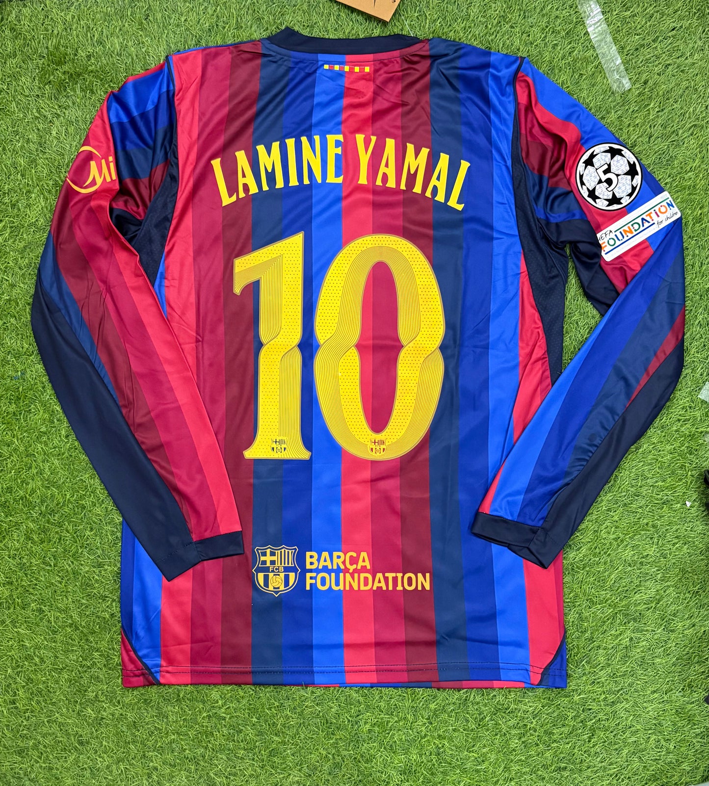Barcelona Home Shirt 26/27 Player version logos (full sleeves)