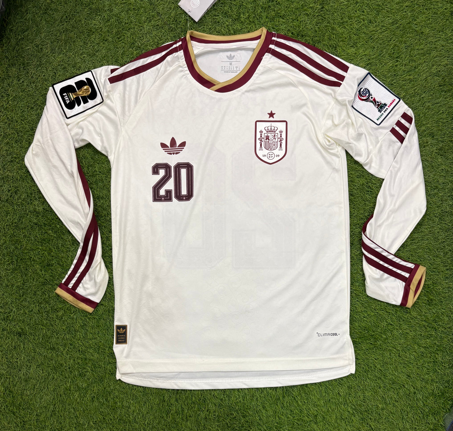 Spain Away Worldcup 2026 Player Version Logos (full sleeves)