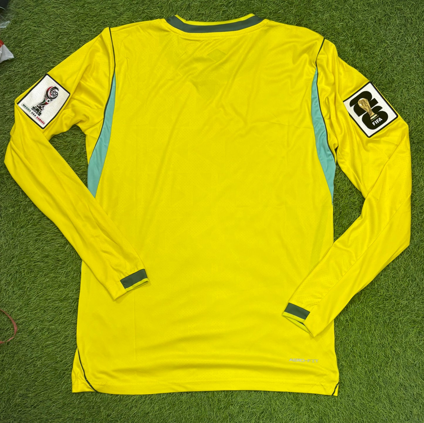 Brasil Home Worldcup 2026 Player Version Logos (full sleeves)