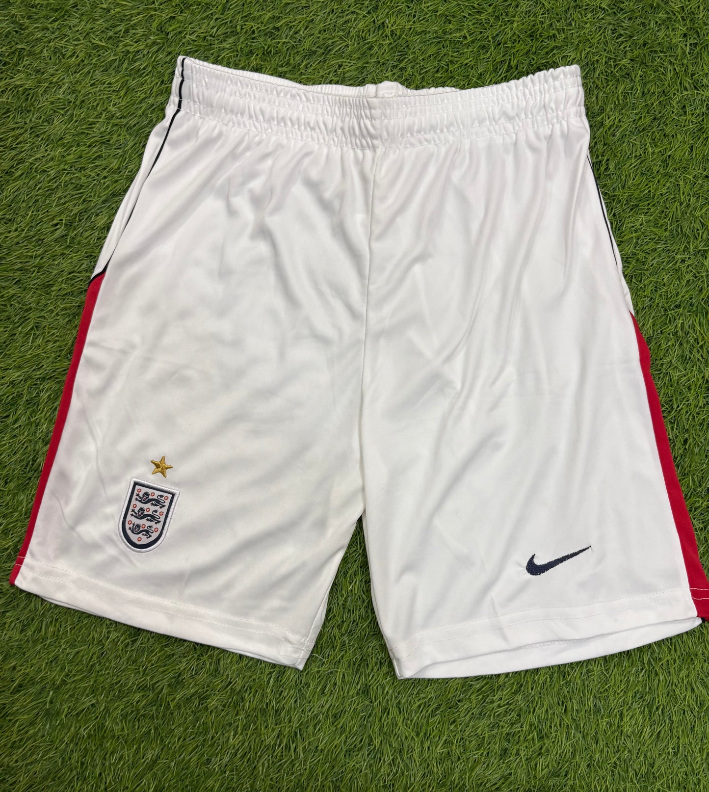 England Home Worldcup 2026 Player Version Logos (full sleeves)