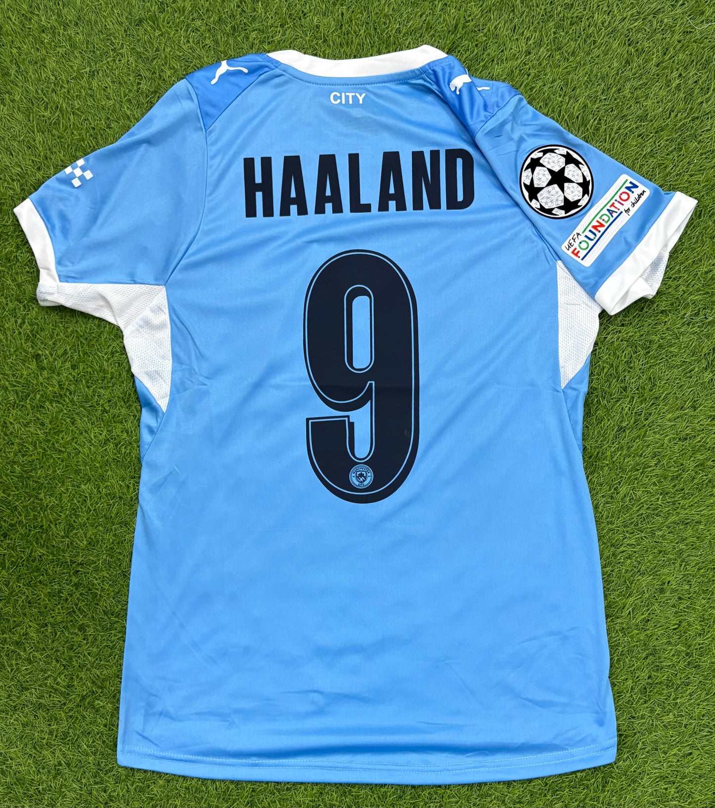 Manchester City Home 26/27 Player version logos (half sleeves)