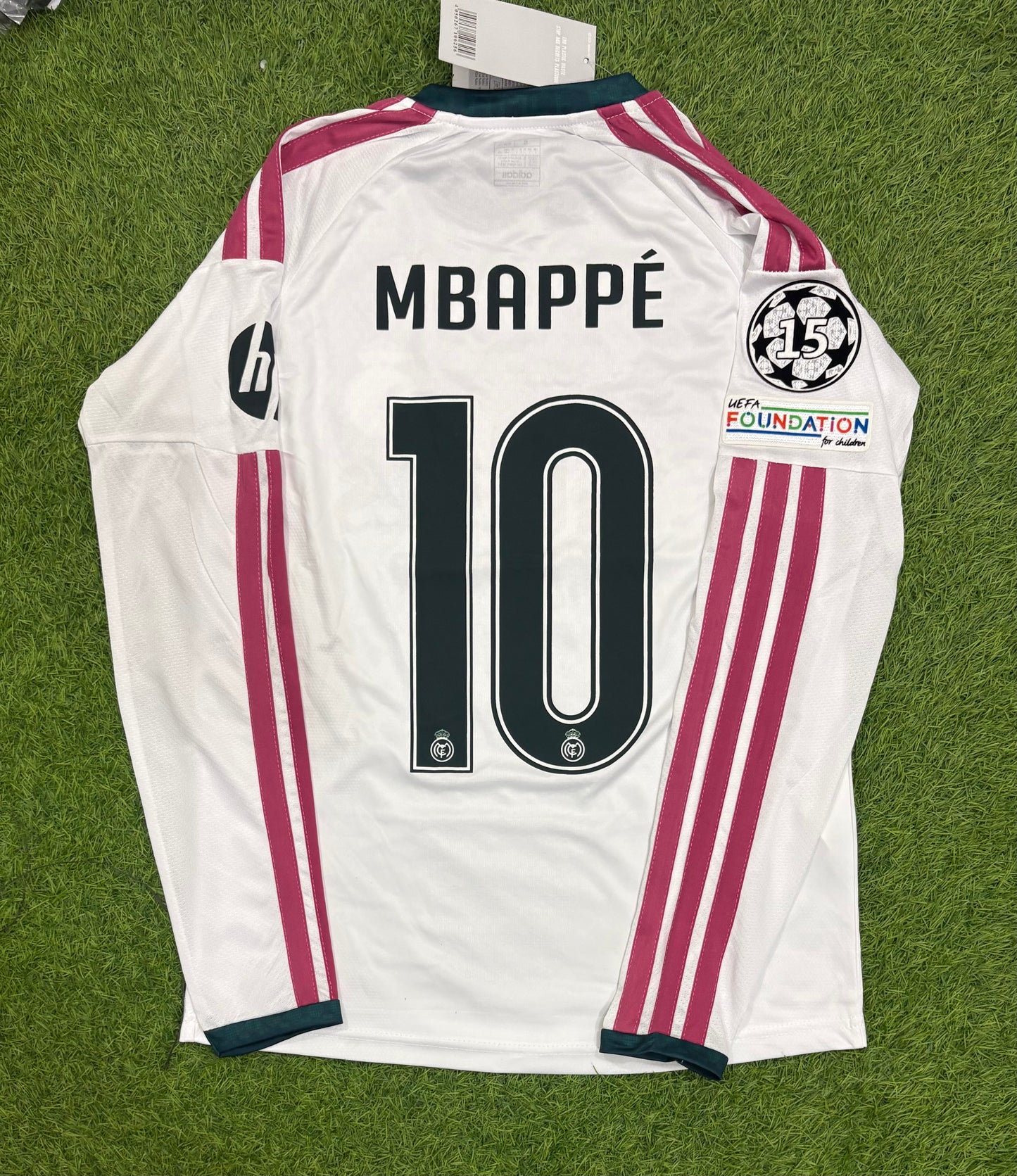 Real Madrid Home Shirt 26/27 Player version logos (full sleeves)