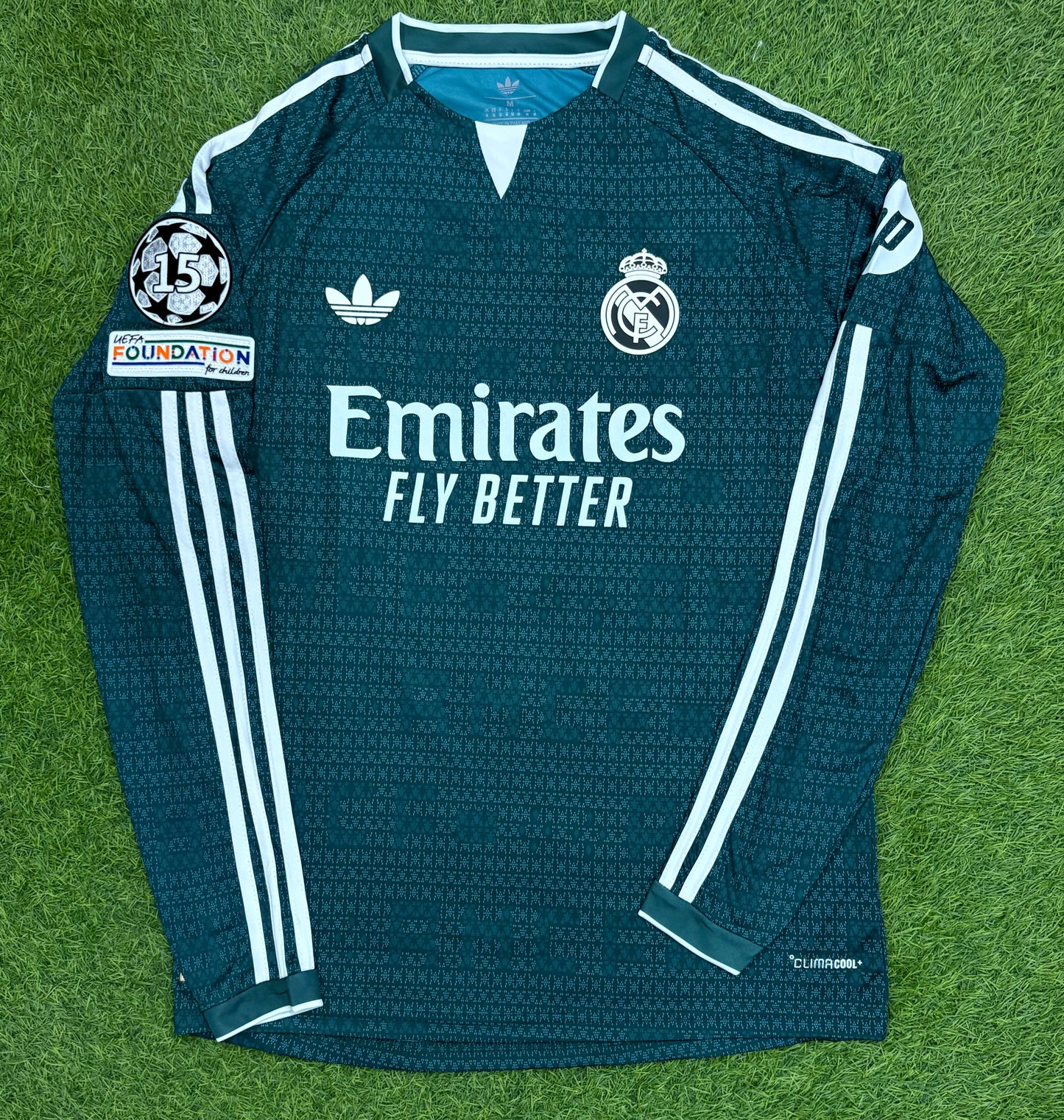 Real Madrid away 26/27 Player version logos (full sleeves)