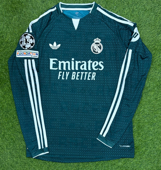 Real Madrid away 26/27 Player version logos (full sleeves)