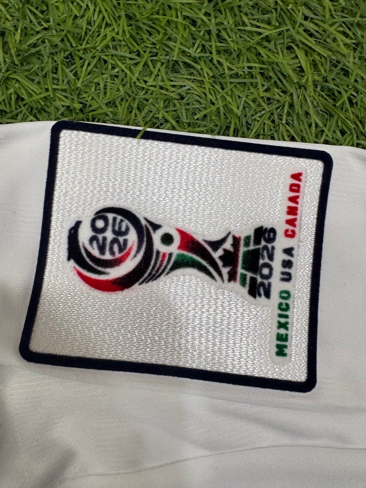 England Home Worldcup 2026 Player Version Logos (full sleeves)