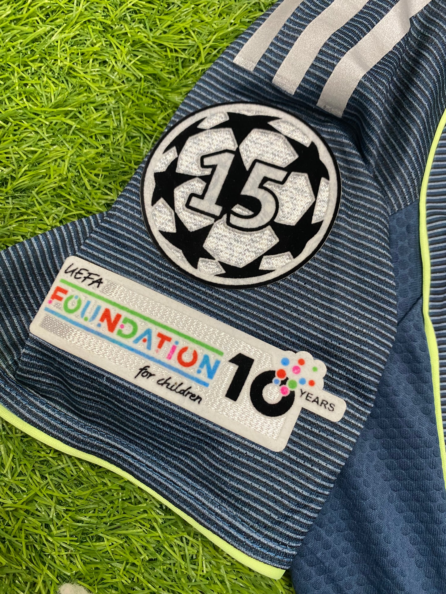 Real Madrid Away Shirt 25/26 Player version (full sleeves)