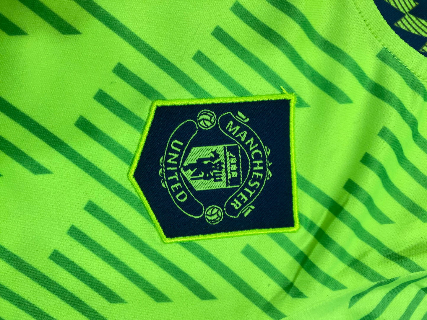 Kids Manchester United Away Kit 22/23