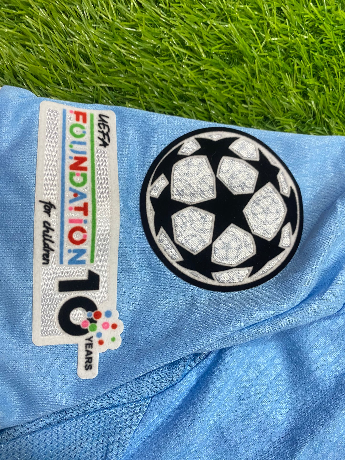 Manchester City Home Shirt 25/26 Player version logos