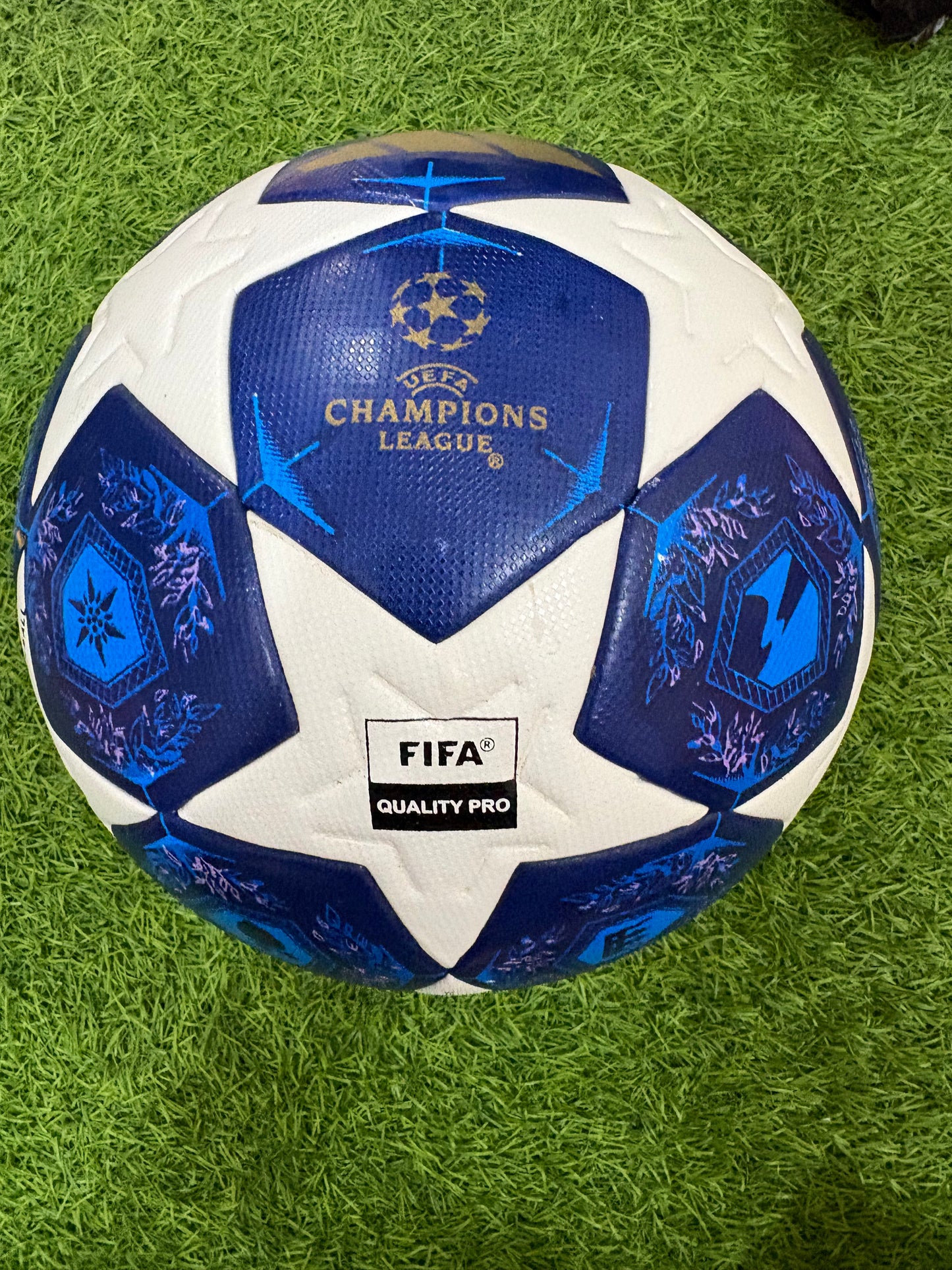 UEFA Champions League Final Munich 2025 Match Ball Size 5