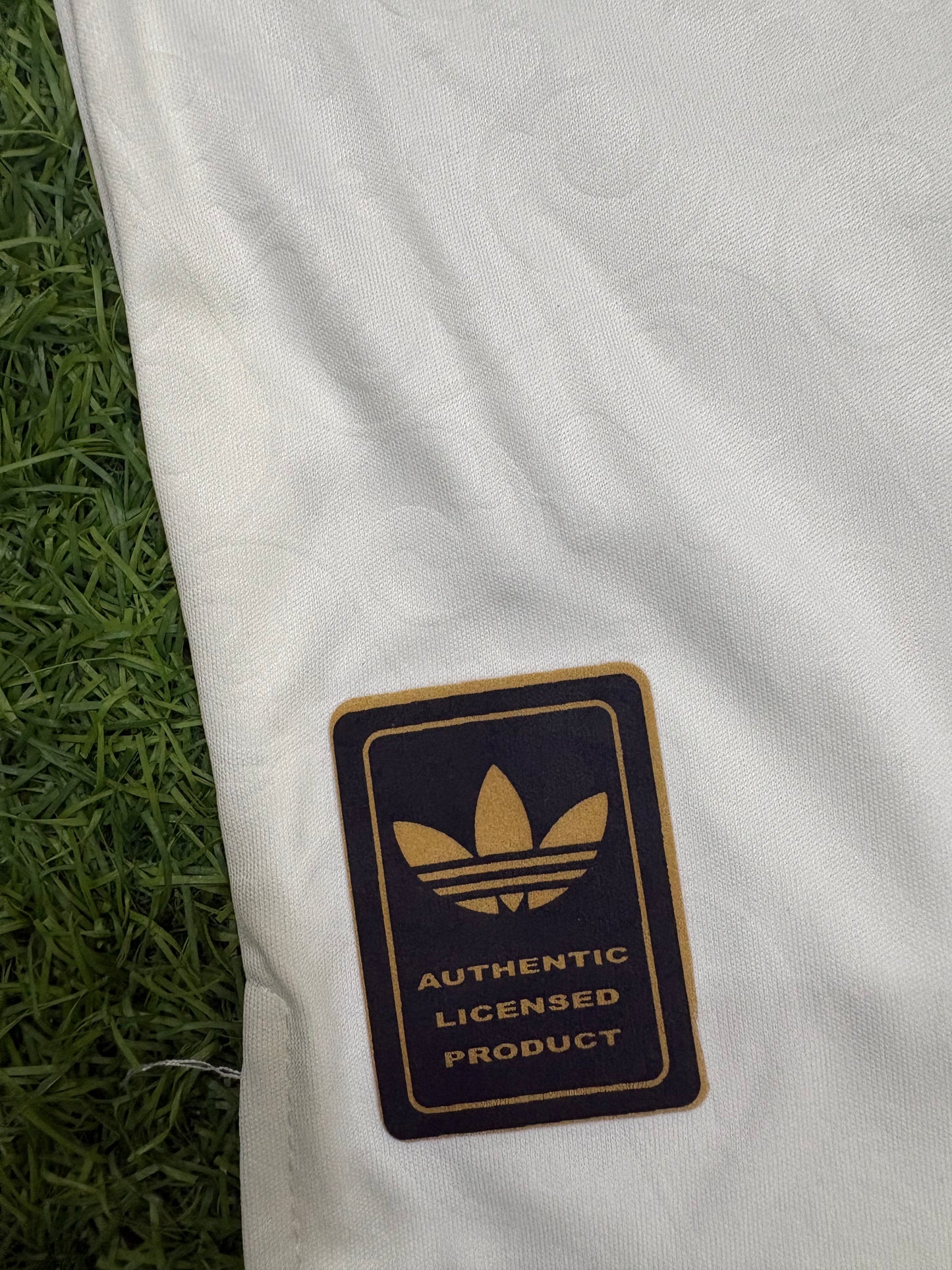 Spain Away shirt worldcup 2026 Embroidered logos