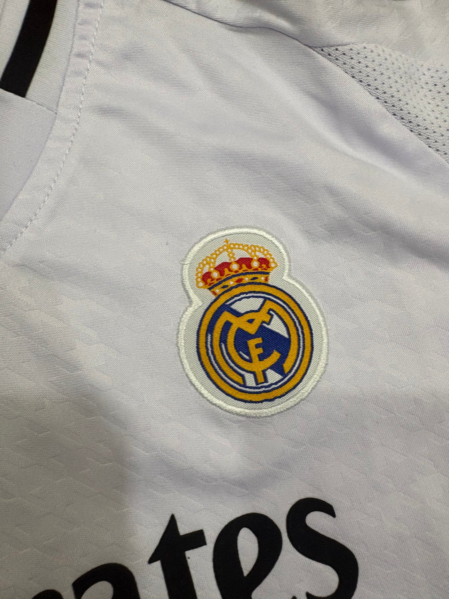 Kids Real Madrid home kit 24/25