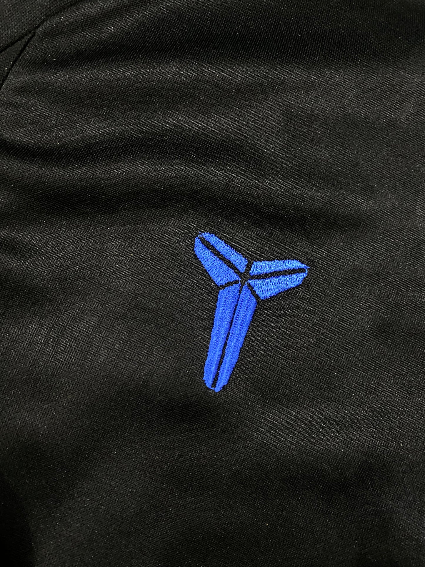 Barcelona 2025 training drill top with thumb grip