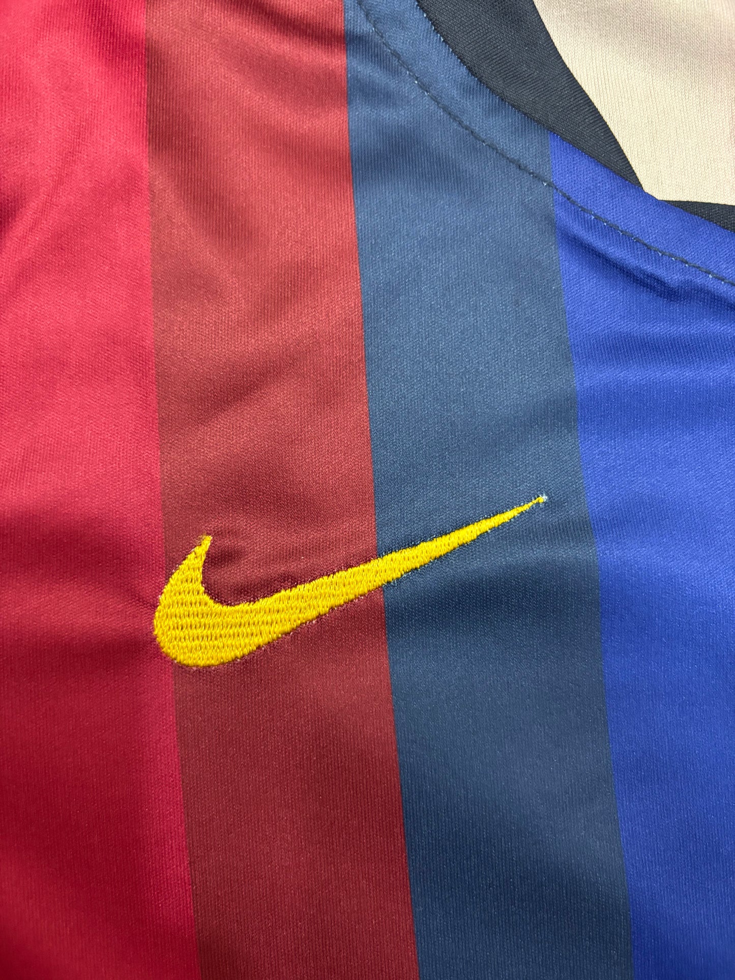 Barcelona Home Shirt 26/27 full sleeves (embroidered logos)