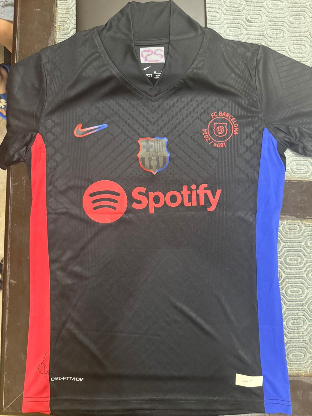 Barcelona Away Shirt 24/25